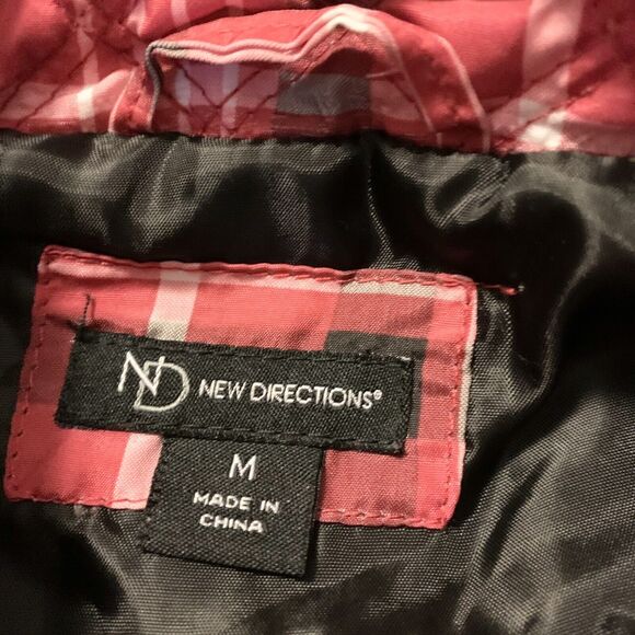 New Directions Puffer Vest Women Medium Red Tartan Plaid Holiday Winter Outdoor - Picture 6 of 13